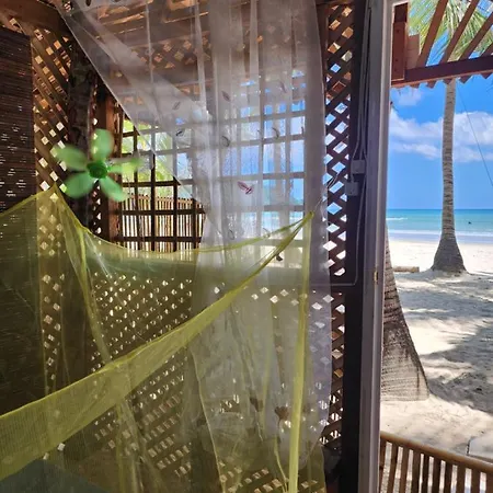 Bice Camp Bucana Beach El Nido Exterior photo