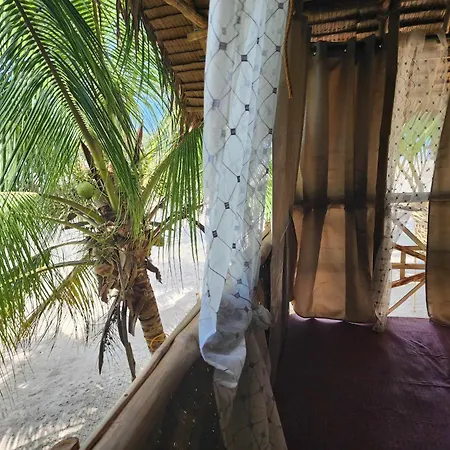 Bice Camp Bucana Beach El Nido Exterior photo